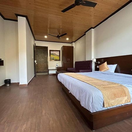 Hotel 7 Heavens Массури Экстерьер фото