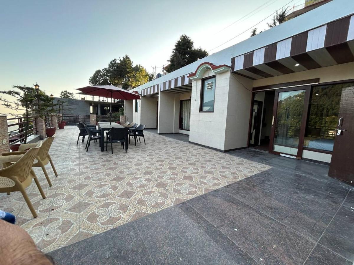 Hotel 7 Heavens Массури Экстерьер фото